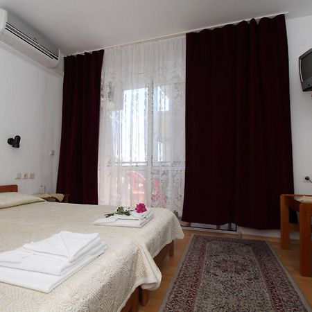 Family Hotel Verona Созополь Екстер'єр фото