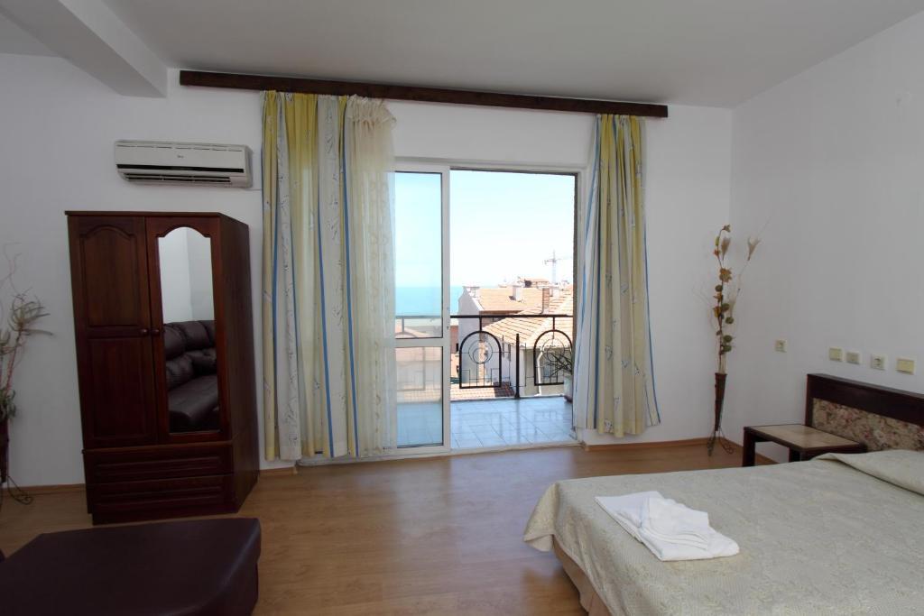 Family Hotel Verona Созополь Номер фото