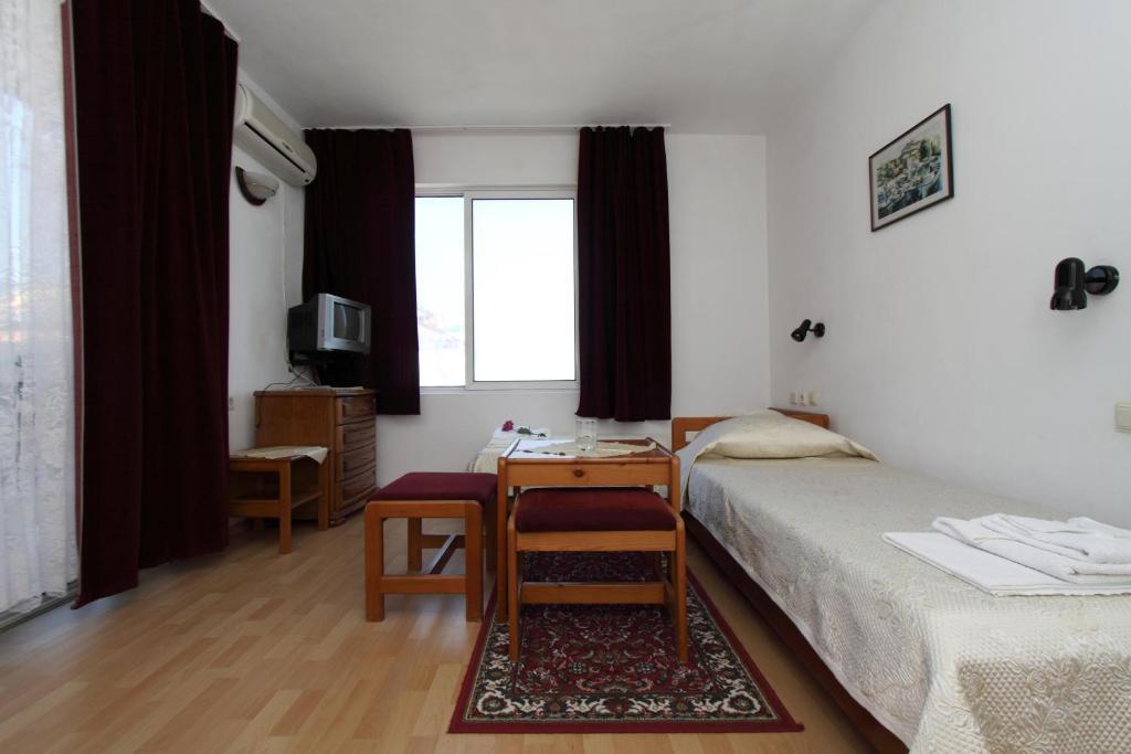 Family Hotel Verona Созополь Номер фото