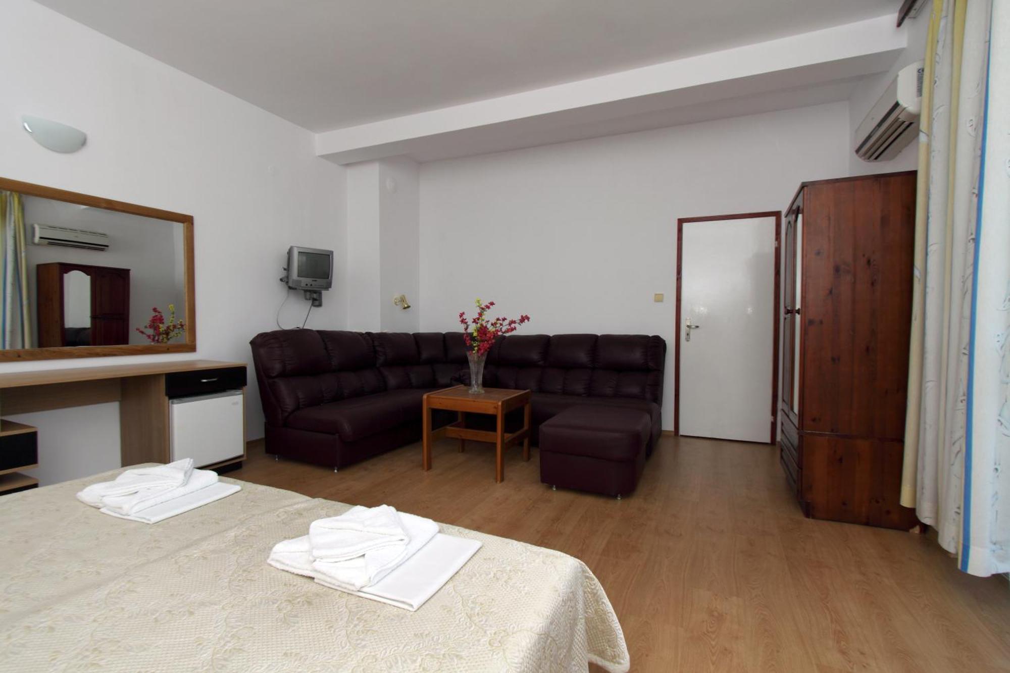 Family Hotel Verona Созополь Екстер'єр фото