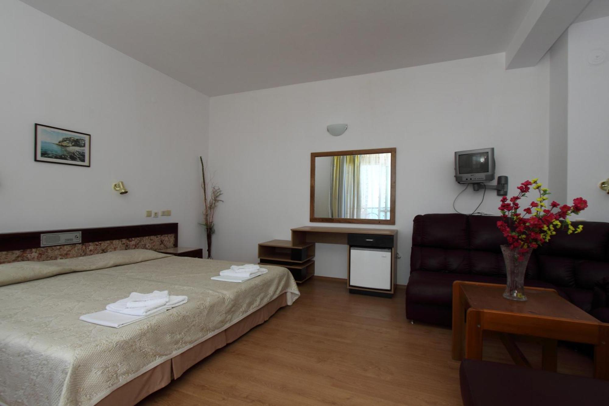 Family Hotel Verona Созополь Екстер'єр фото