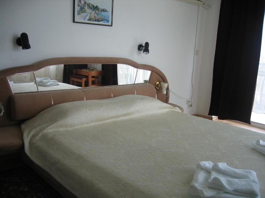 Family Hotel Verona Созополь Екстер'єр фото