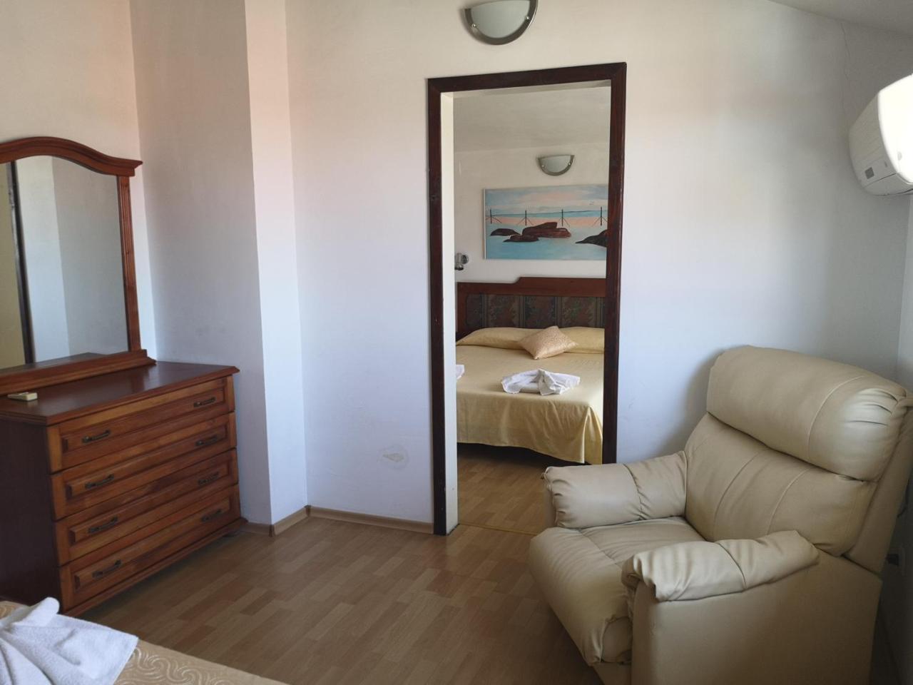 Family Hotel Verona Созополь Екстер'єр фото